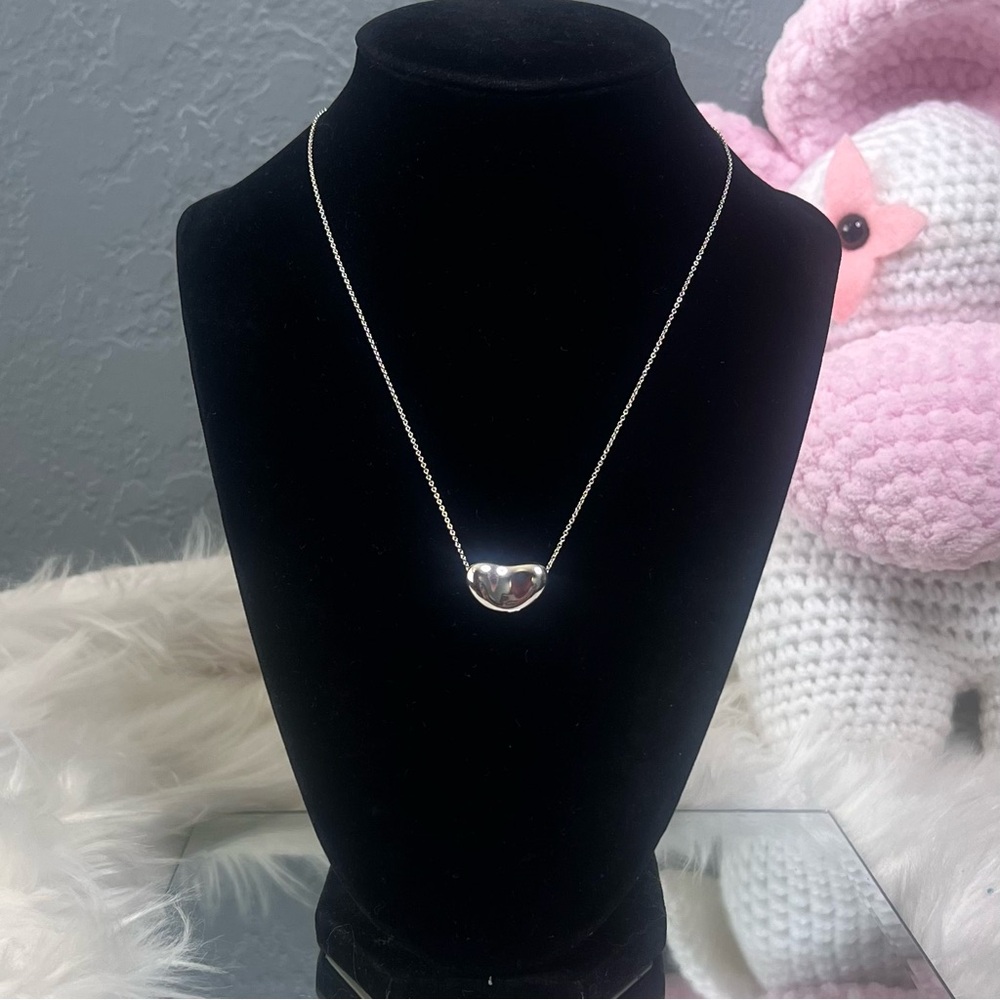 ❌SOLD❌Tiffany & Co. 18mm Bean Pendant Necklace in Sterling Silver
